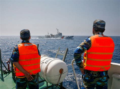 The Role of Sea Watch Ships in Search and Rescue Missions